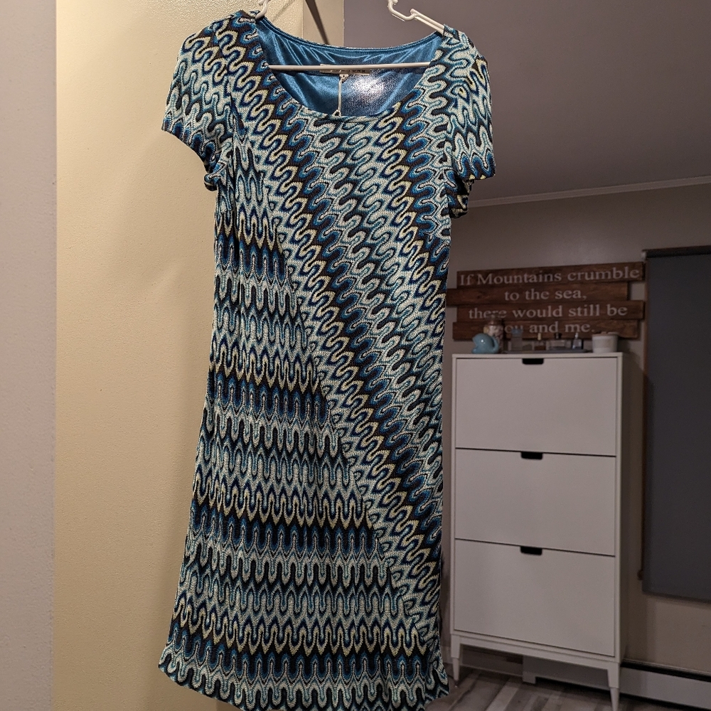Trina Turk Size 8 Dress EUC